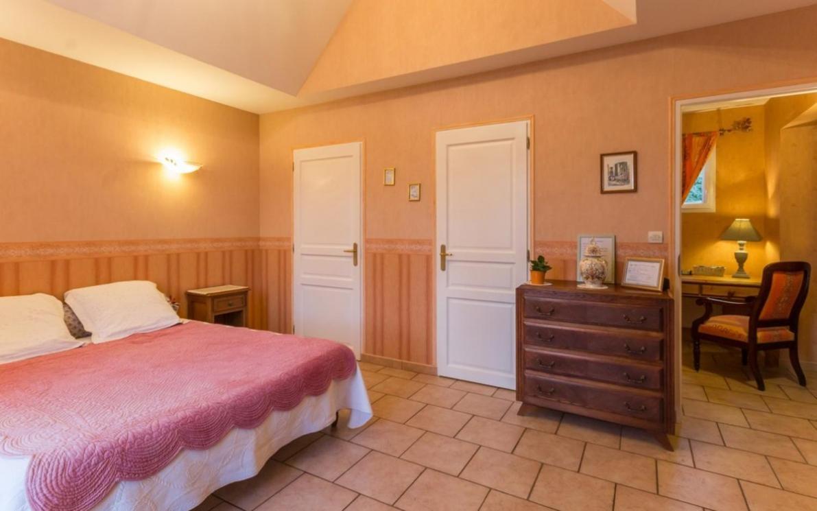 Chambre Melody Janville  ภายนอก รูปภาพ